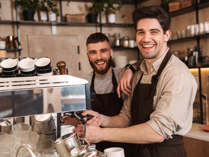 เปิดโลกกาแฟ: เจาะลึกศิลปะการชงกับคอร์สบาริสต้าของเรา